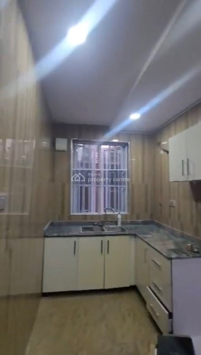 Very Sharp 2 Bedroom Flat (ground Floor), Ikate, Lekki, Lagos, Flat / Apartment for Rent