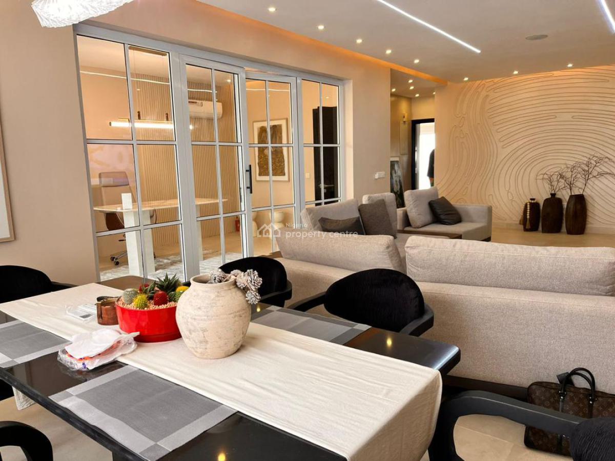 Stunning 3-bedroom Apartment with Free Wifi, Old Ikoyi, Ikoyi, Lagos, Flat / Apartment Short Let