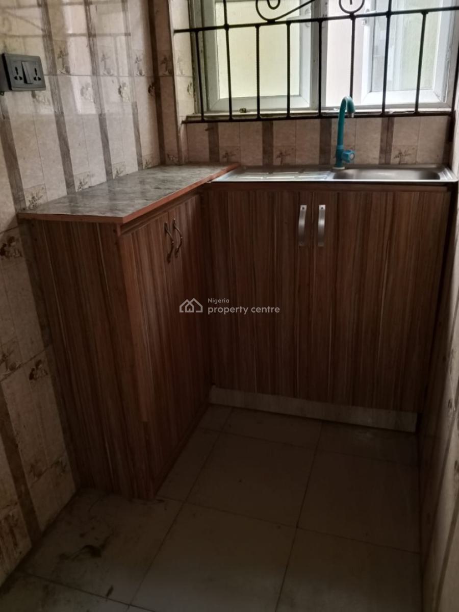 1 Bedroom Flat Inside Estate, Majeck Area, Sangotedo, Ajah, Lagos, Mini Flat (room and Parlour) for Rent