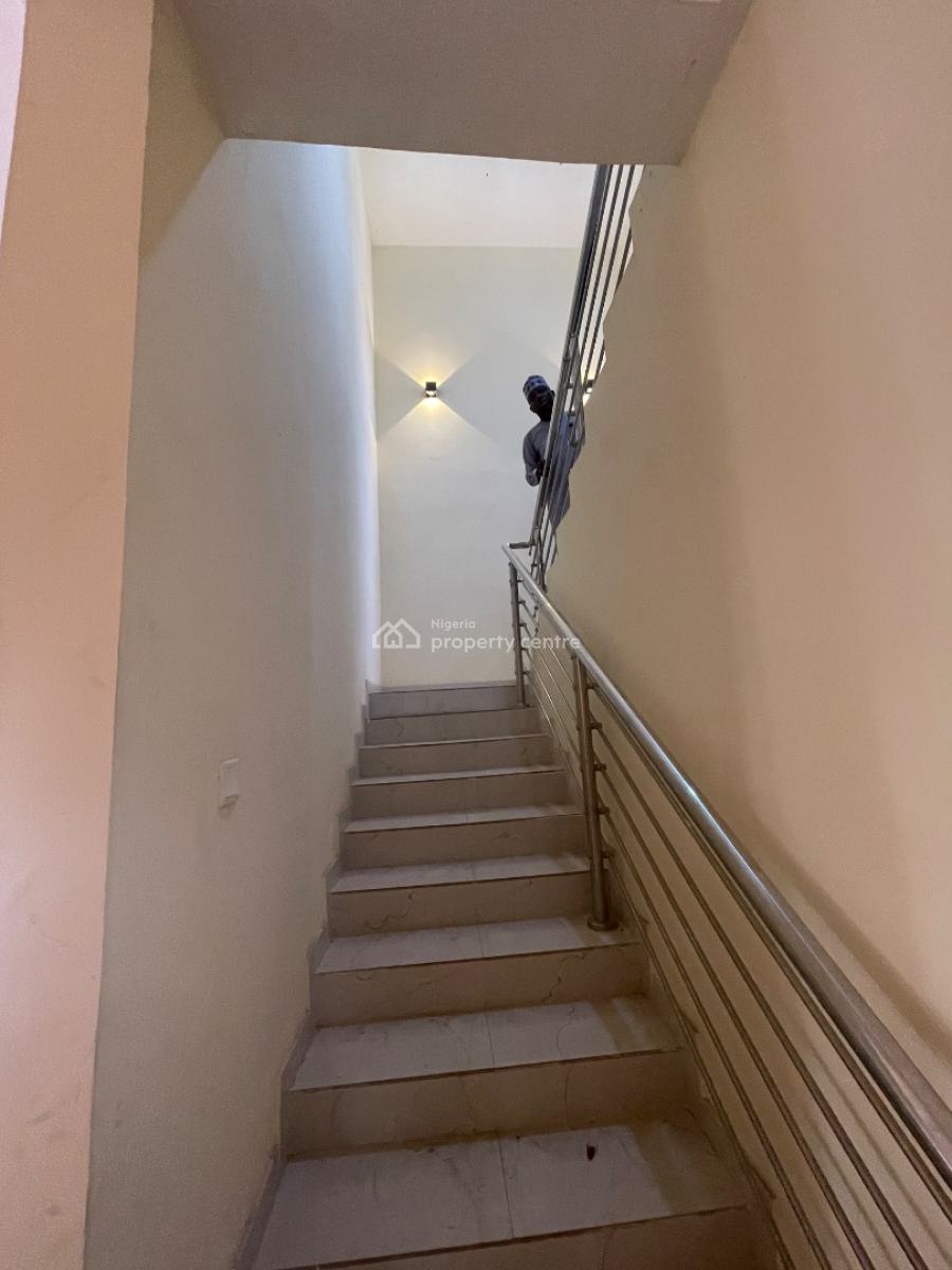 8 Bedroom Twins Duplex with Two Rooms Bq, Gwarimpa Estate, Fct, Gwarinpa, Abuja, Semi-detached Duplex for Sale