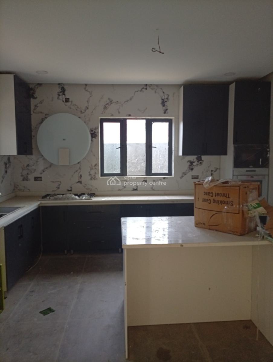 6 Bedroom Semi Detached Duplex, Lekki Phase 1, Lekki, Lagos, Semi-detached Duplex for Sale