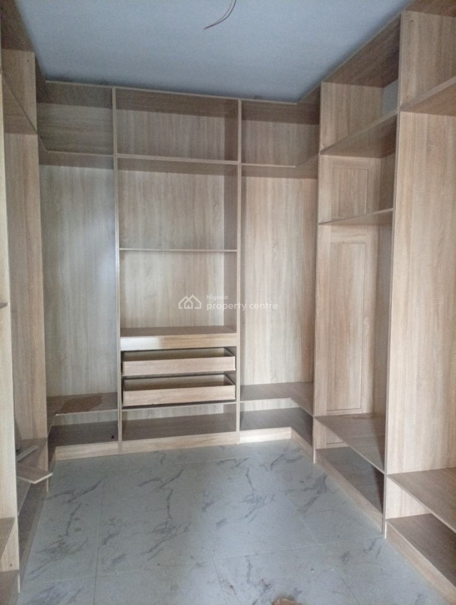 6 Bedroom Semi Detached Duplex, Lekki Phase 1, Lekki, Lagos, Semi-detached Duplex for Sale