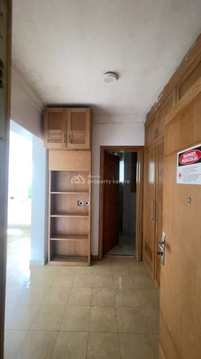 13 Units Block of Spacious 1-bedroom, 2-bedroom & 3-bedroom Apartments, Oniru, Victoria Island (vi), Lagos, Flat / Apartment for Sale