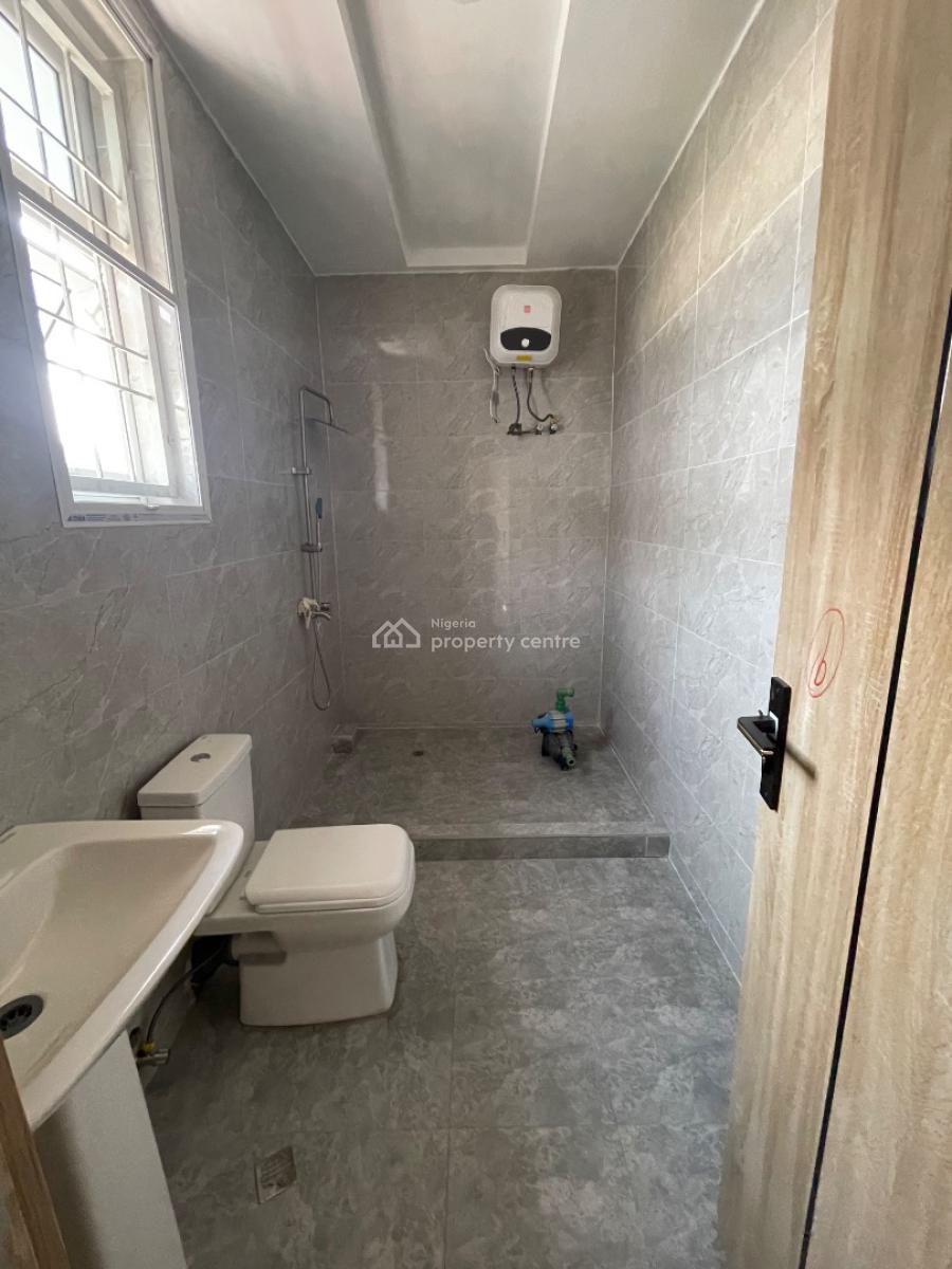 3 Bedroom Terrace Duplex with a Room Bq, Gwarimpa Estate,fct, Gwarinpa, Abuja, Semi-detached Duplex for Sale