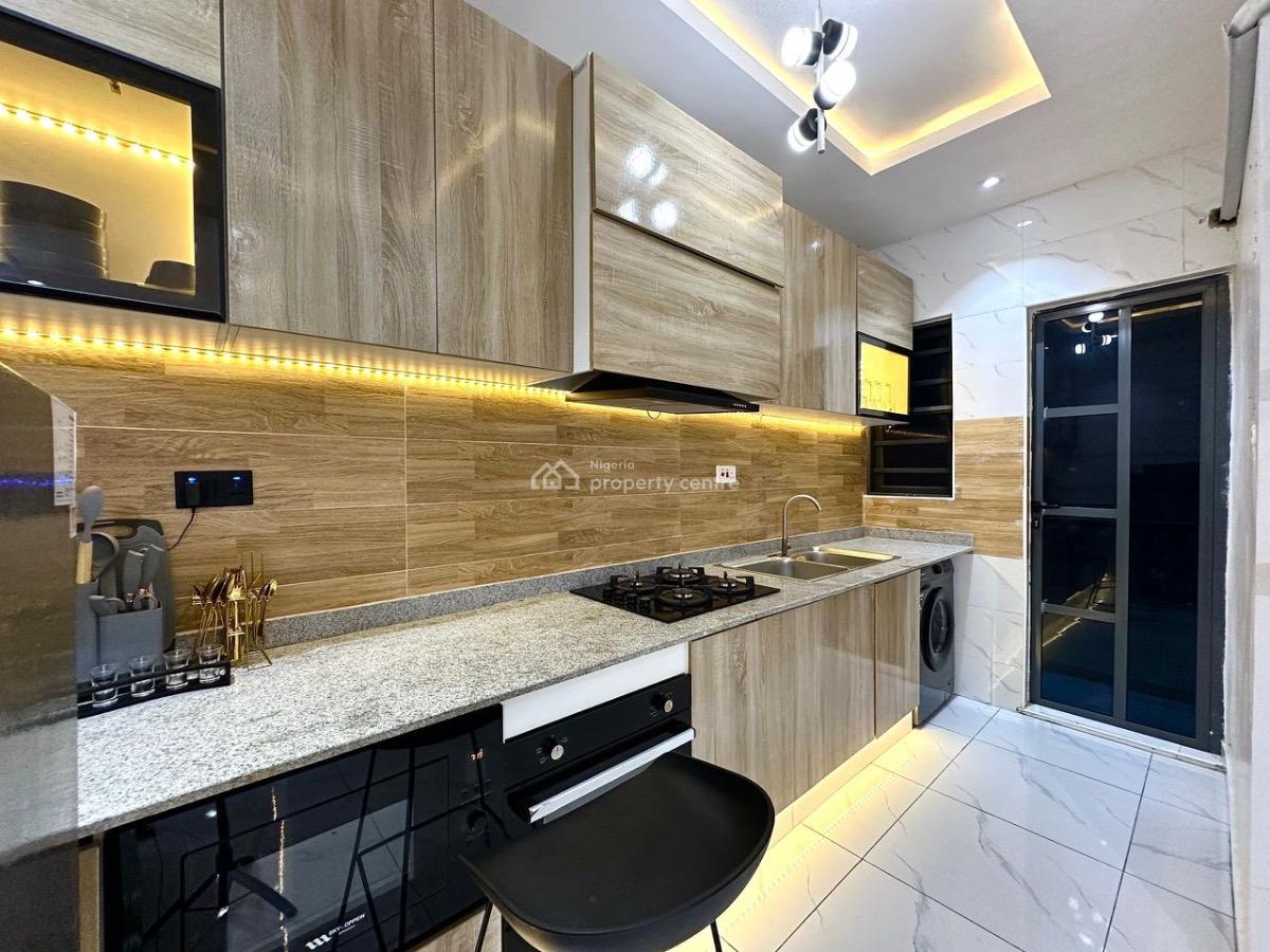 Exquisite 1 Bedroom Apartment, Yaba, Lagos, Flat / Apartment for Sale