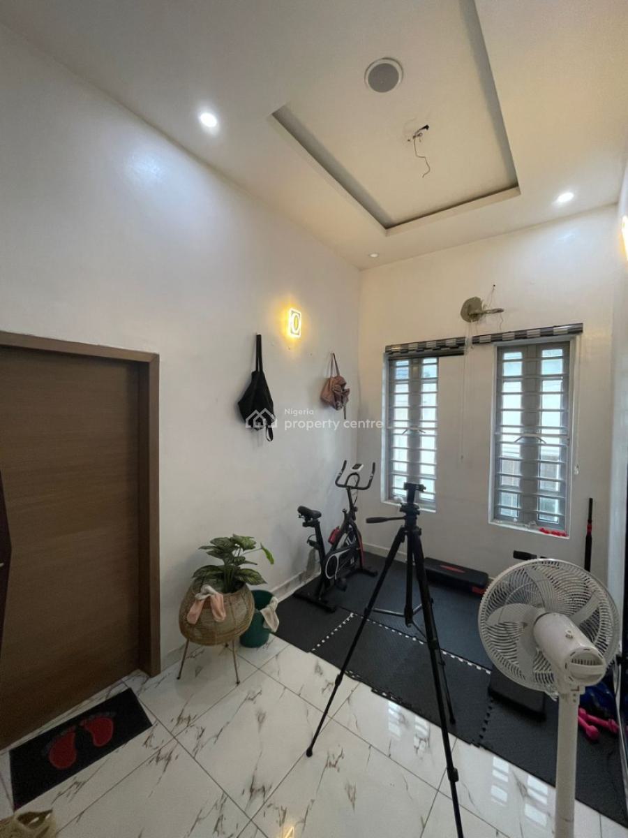 Studio/shared Apartment Upstairs with Jacuzzi, Agungi Estate Opposite Dominos Pizza, Agungi, Lekki, Lagos, Self Contain (single Rooms) for Rent