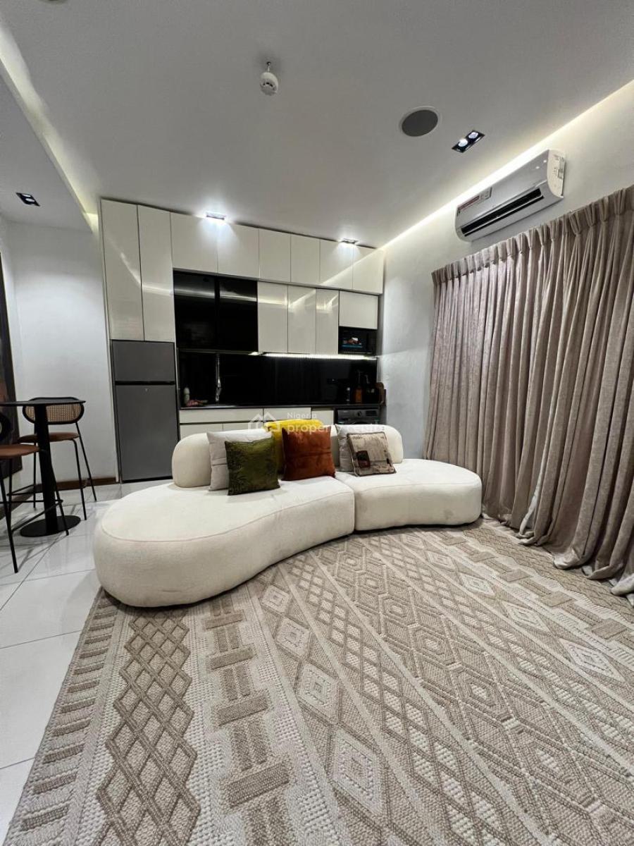 Luxury 1 Bedroom Apartment, Admiralty Way, Lekki Phase 1, Lekki, Lagos, Mini Flat (room and Parlour) for Rent
