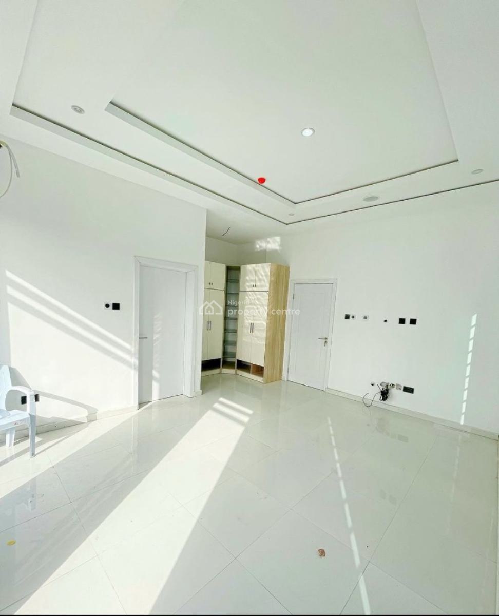 Newly Built Four Bedroom House, Estate Pinnock Beach, Osapa, Lekki, Lagos, Terraced Duplex for Rent