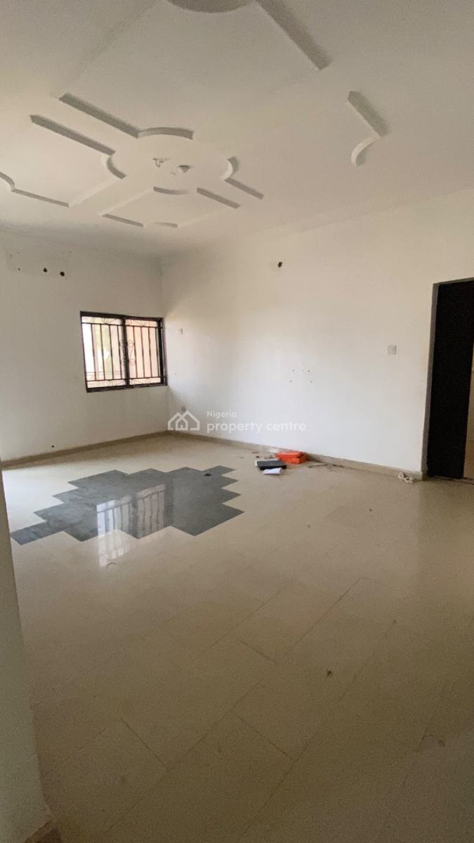 Spacious 2 Bedroom Flat, Mabushi, Abuja, Flat / Apartment for Rent