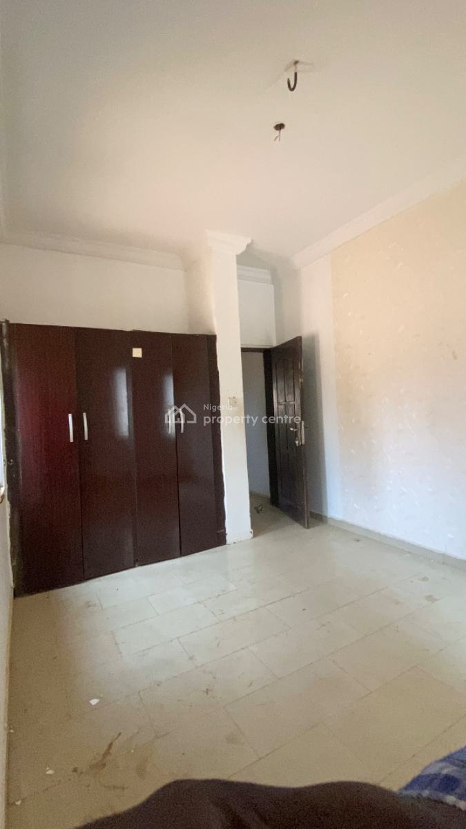 Spacious 2 Bedroom Flat, Mabushi, Abuja, Flat / Apartment for Rent