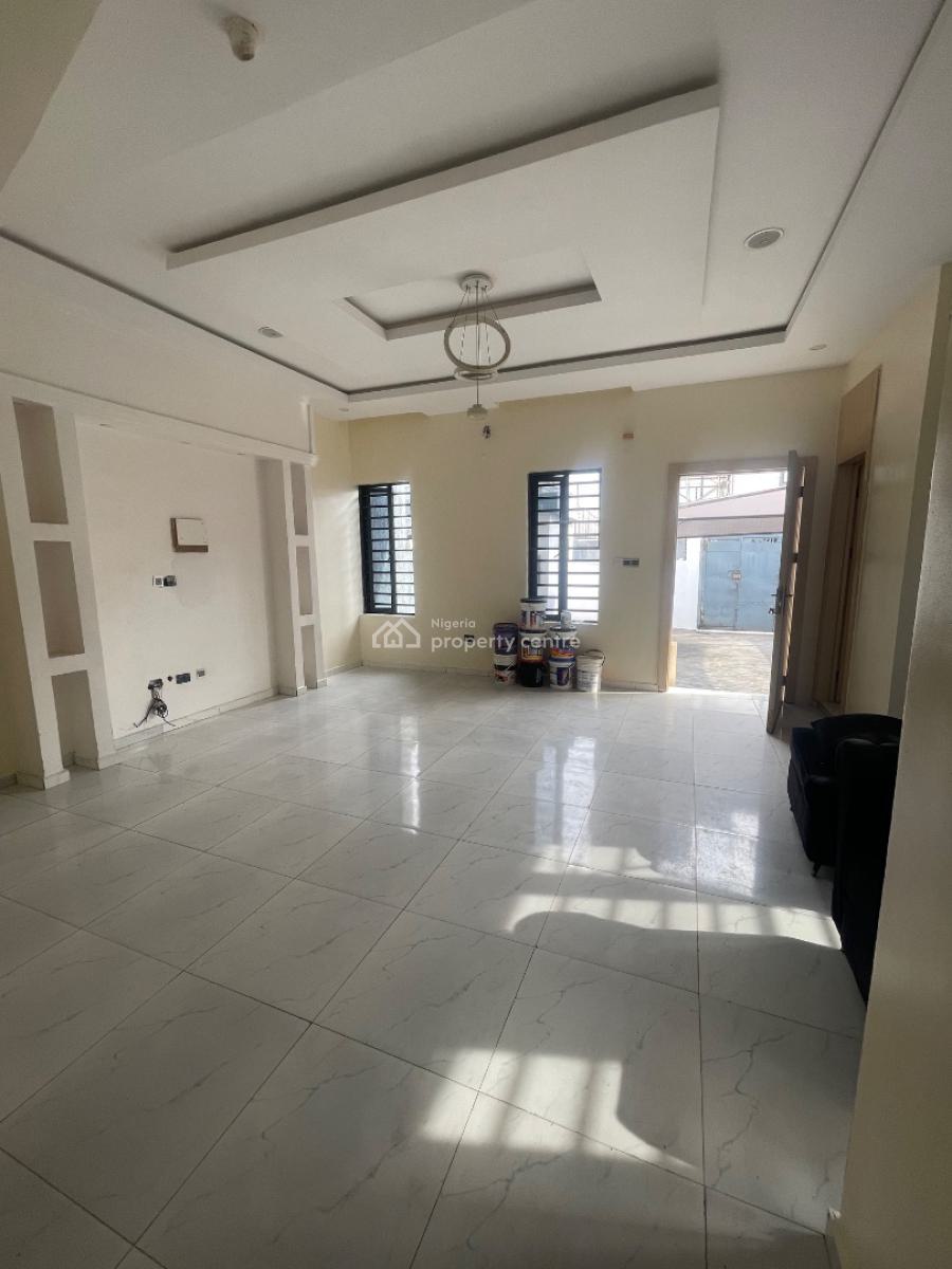 Standard & Massive Studio Apartment with Fitted Kitchen, Ikota, Lekki, Lagos, Self Contain (single Rooms) for Rent