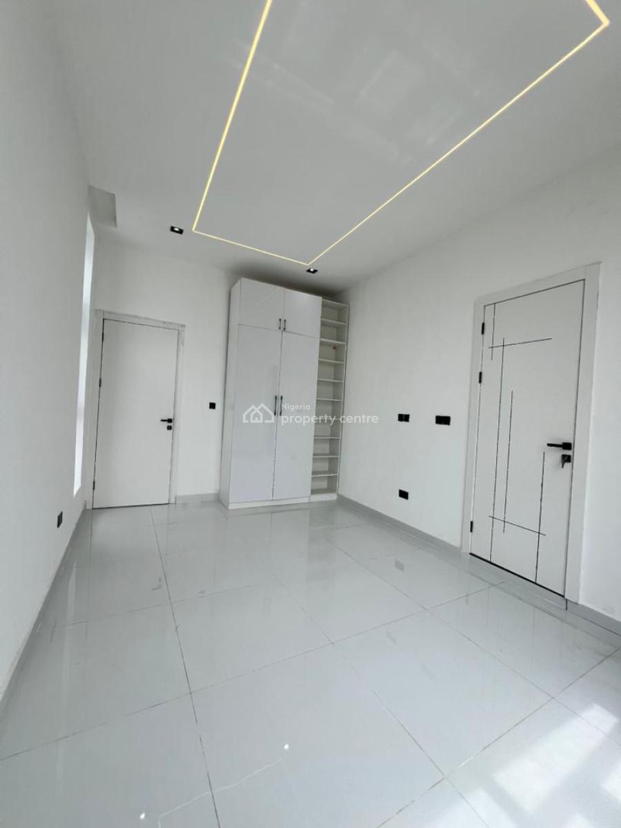 Elegantly Built 5 Bedroom Fully Detached Dupex with Pool & Bq, Ikota, Lekki, Lagos, Detached Duplex for Sale