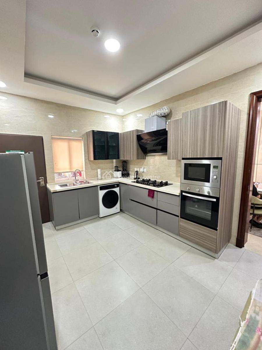Glamorous Serviced & Furnished 3bedroom Apartment with Bq,pool,& Gym, Old Ikoyi, Ikoyi, Lagos, Flat / Apartment for Rent