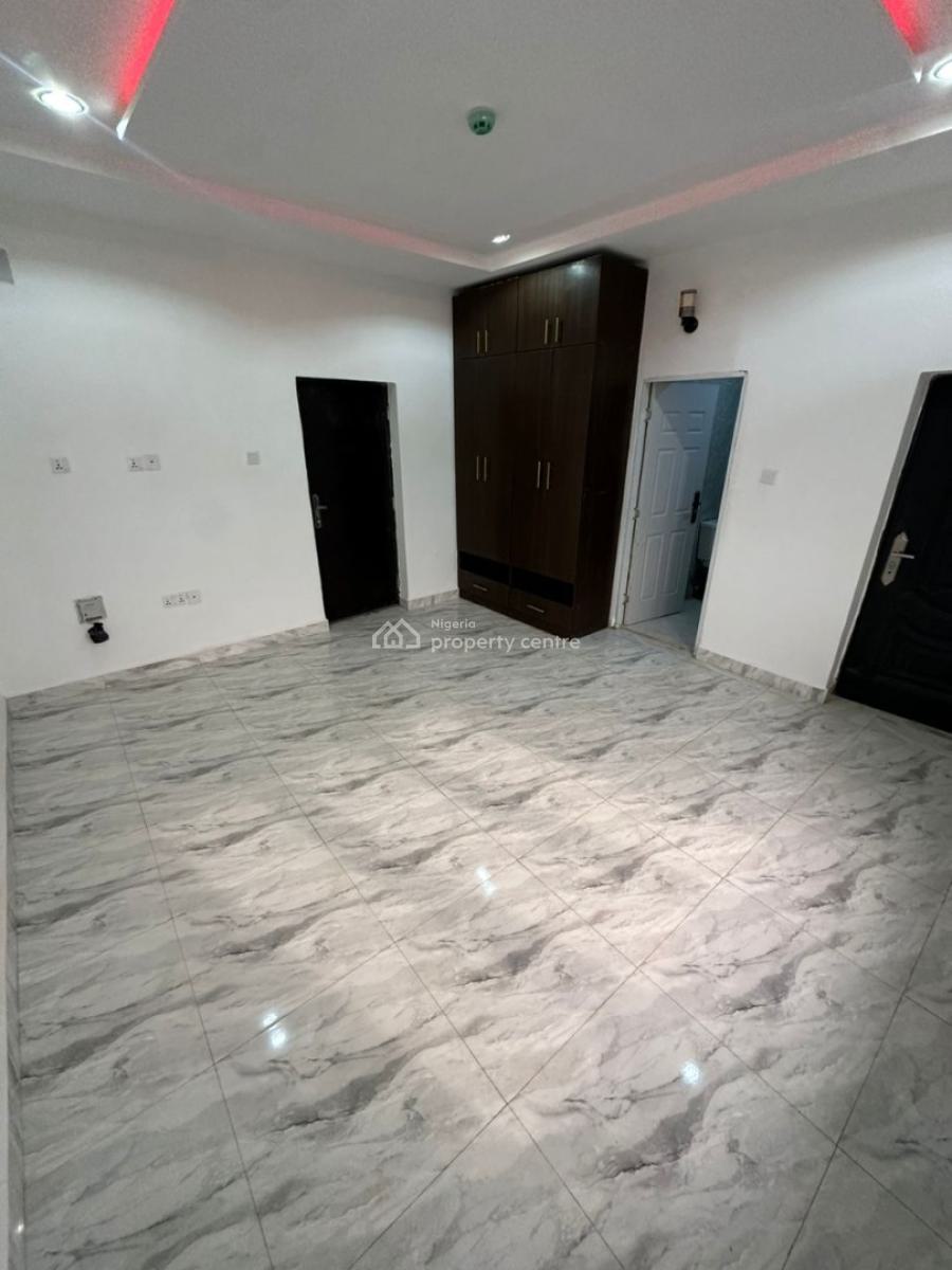 Well Finished 3 Bedrooms Flat, Tarred Access Road, Wuye, Abuja, Flat / Apartment for Sale