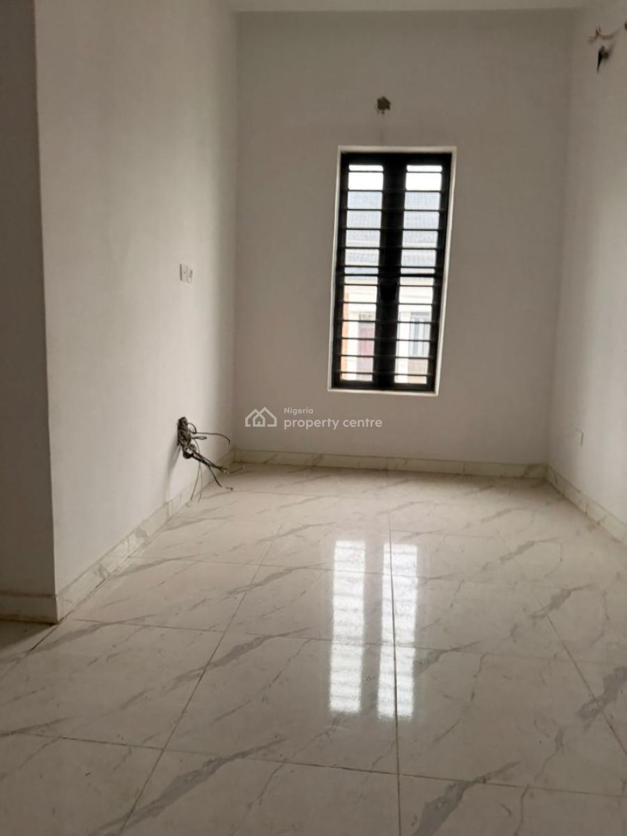 Spacious 4 Bedroom Serviced Semi Detached Duplex with Bq Available, Vgc, Lekki, Lagos, Semi-detached Duplex for Rent