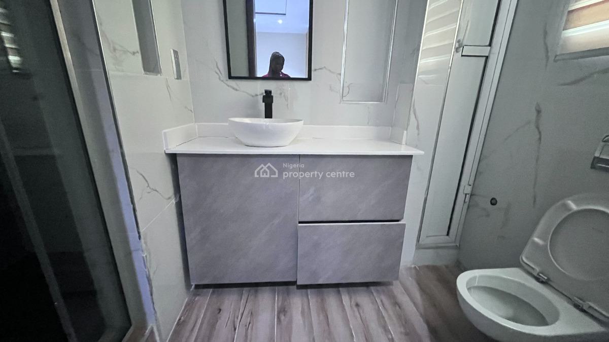 Luxury 3 Bedrooms Apartment with Bq., Ikoyi, Lagos, Flat / Apartment for Rent