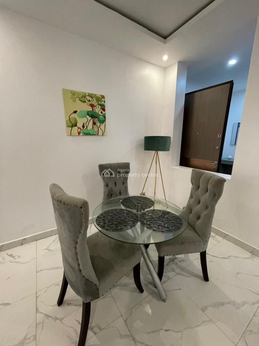 3 Bedroom Apartment with Swimming Pool, Ikate, Lekki, Lagos, Flat / Apartment for Rent