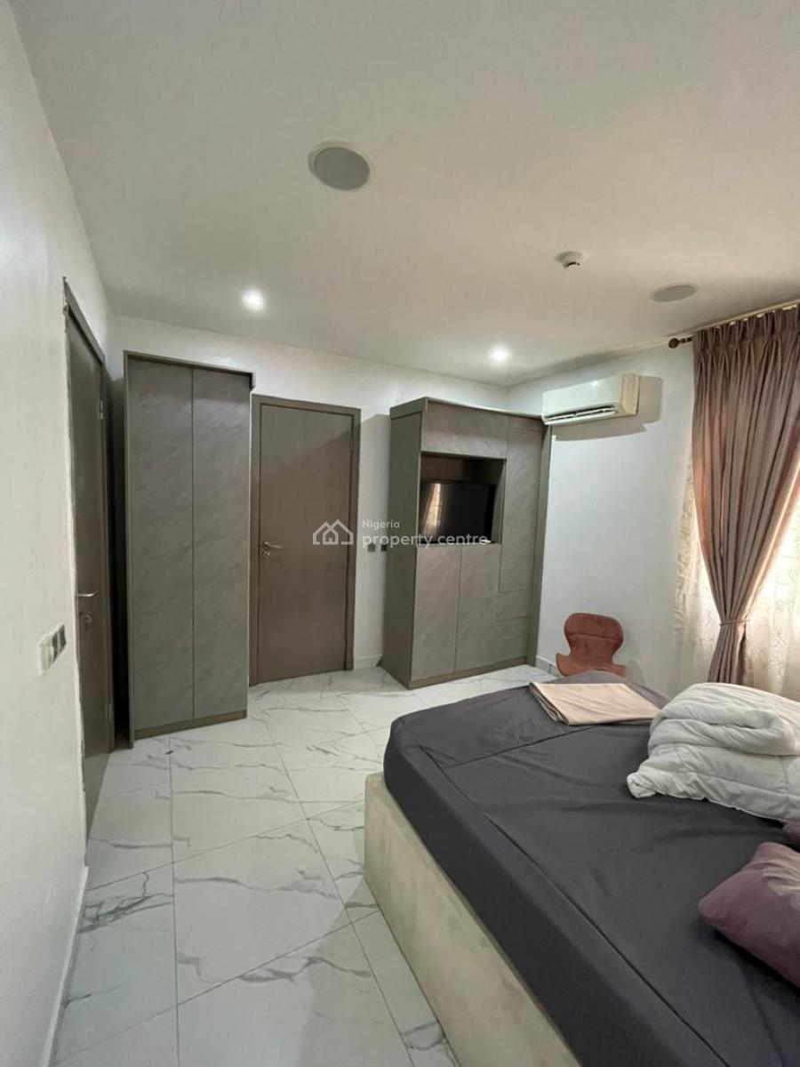 3 Bedroom Apartment with Swimming Pool, Ikate, Lekki, Lagos, Flat / Apartment for Rent