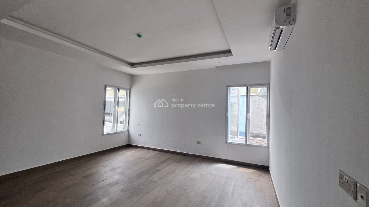 Luxury 3 Bedrooms Apartment with Bq., Ikoyi, Lagos, Flat / Apartment for Rent