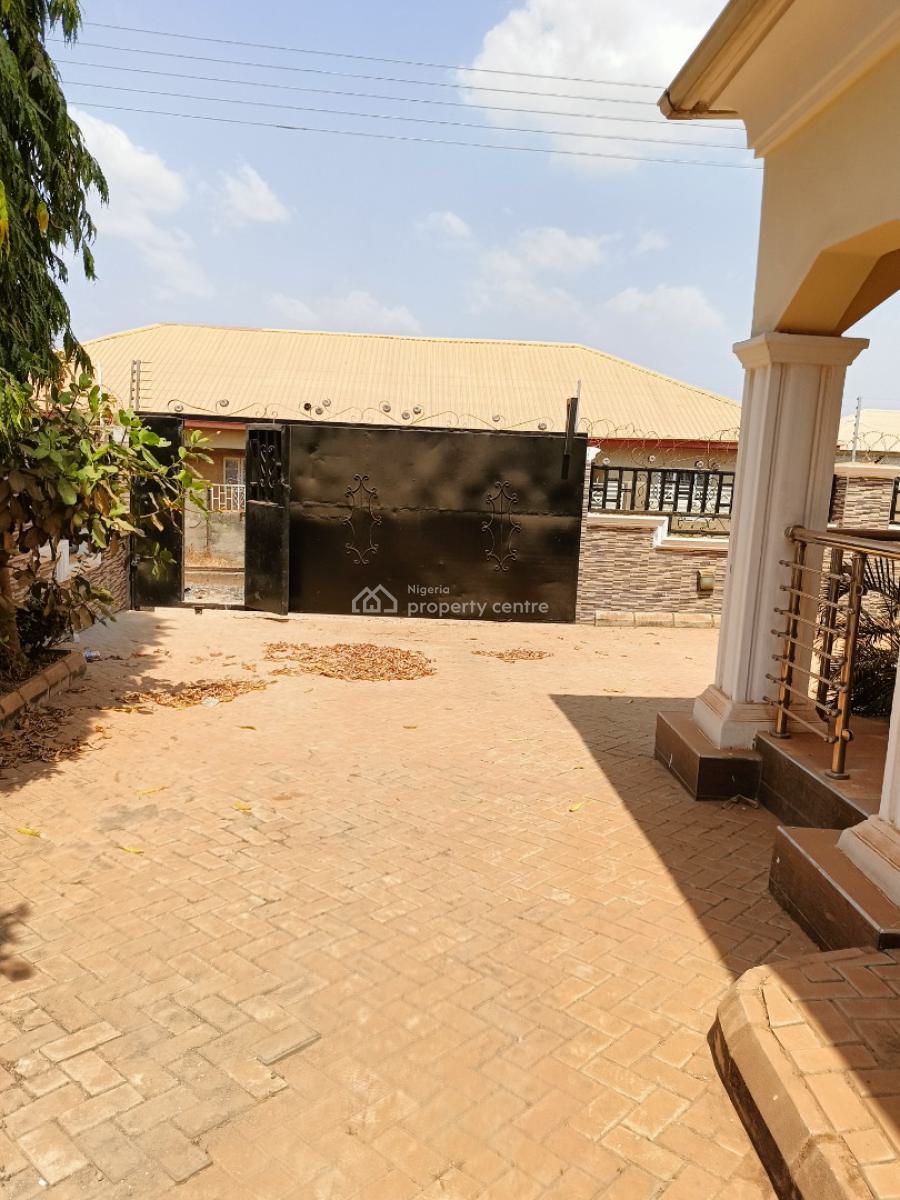 Standard & Spacious 3 Bedroom Bungalow with Bq (in an Estate), Oil Spring Estate, Behind Amac Market, Fha (f.h.a), Lugbe District, Abuja, Detached Bungalow for Sale