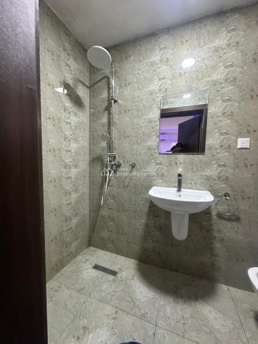 Fully Furnished 2 Bedroom Apartment, Osapa, Lekki, Lagos, Flat / Apartment Short Let