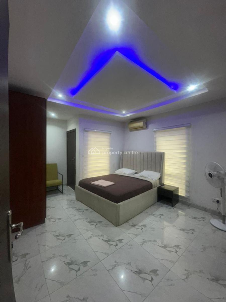 Fully Furnished 2 Bedroom Apartment, Osapa, Lekki, Lagos, Flat / Apartment Short Let