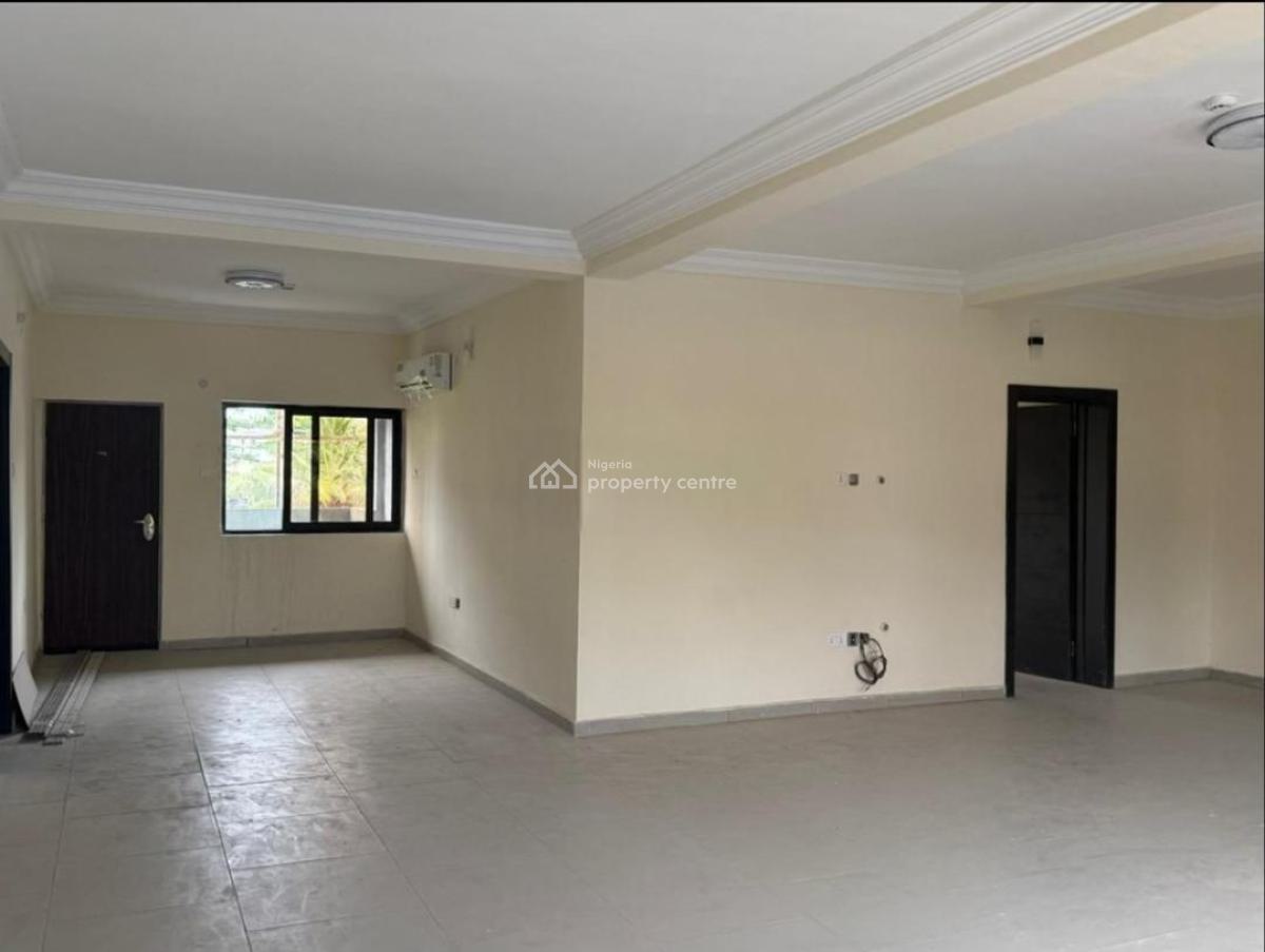 Newly Renovated 3-bedroom Apartments, Lekki Phase 1, Lekki, Lagos, Flat / Apartment for Rent