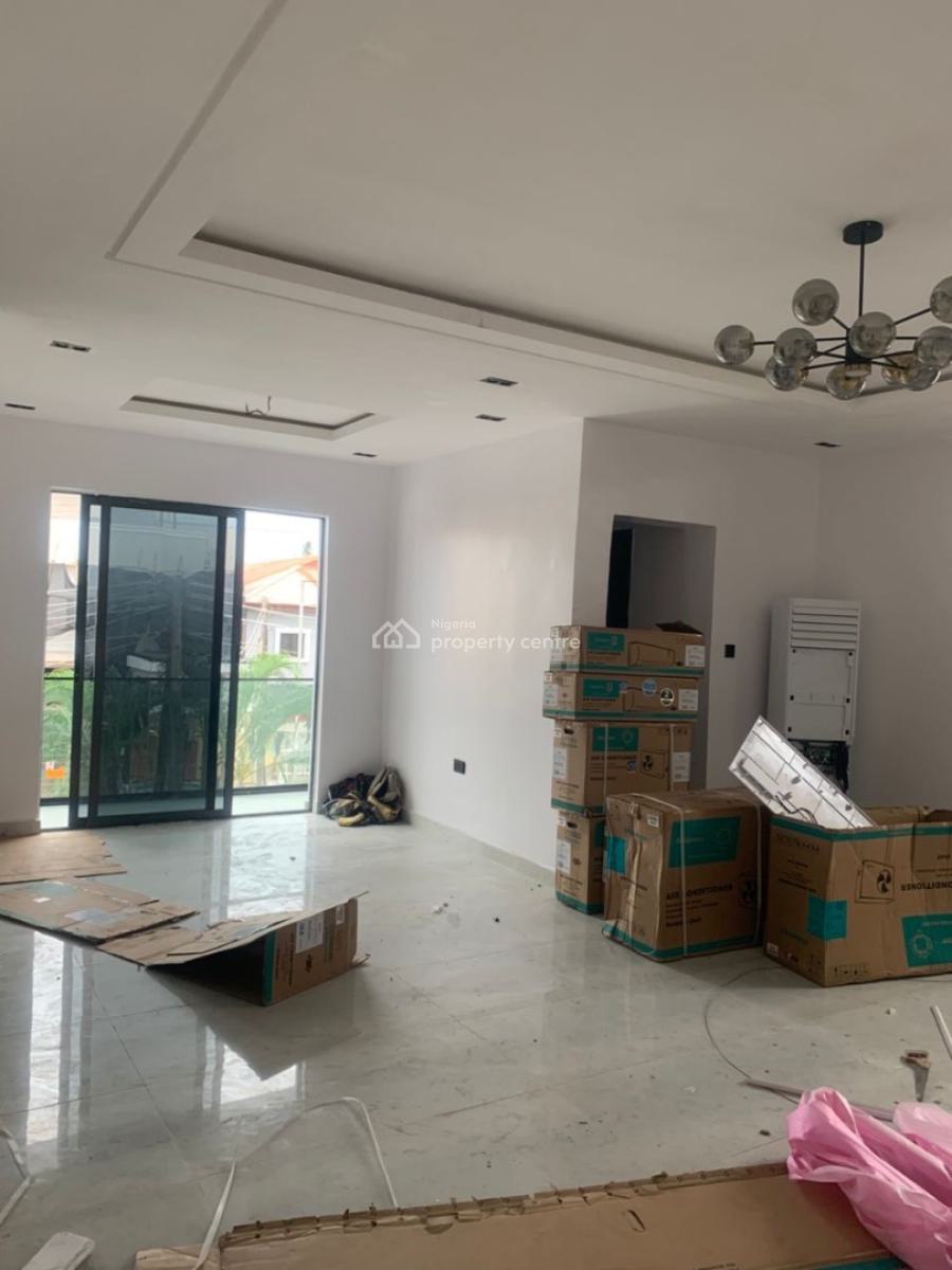 Newly Built 3 Bedroom Apartment with Bq, Lekki Phase 1, Lekki, Lagos, Flat / Apartment for Rent