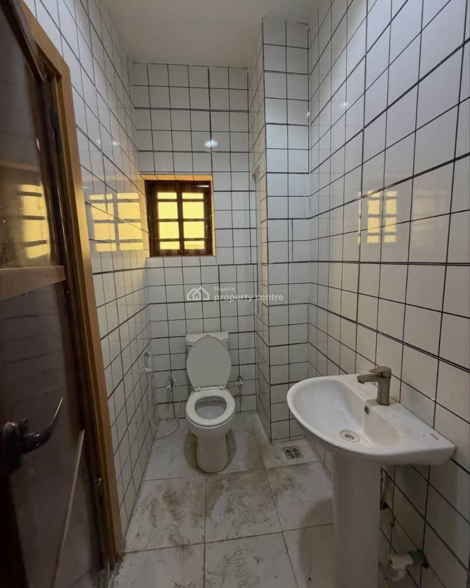 Elegantly Built 2 Bedroom Apartment in Serene Environment, Alimosho, Lagos, Flat / Apartment for Sale