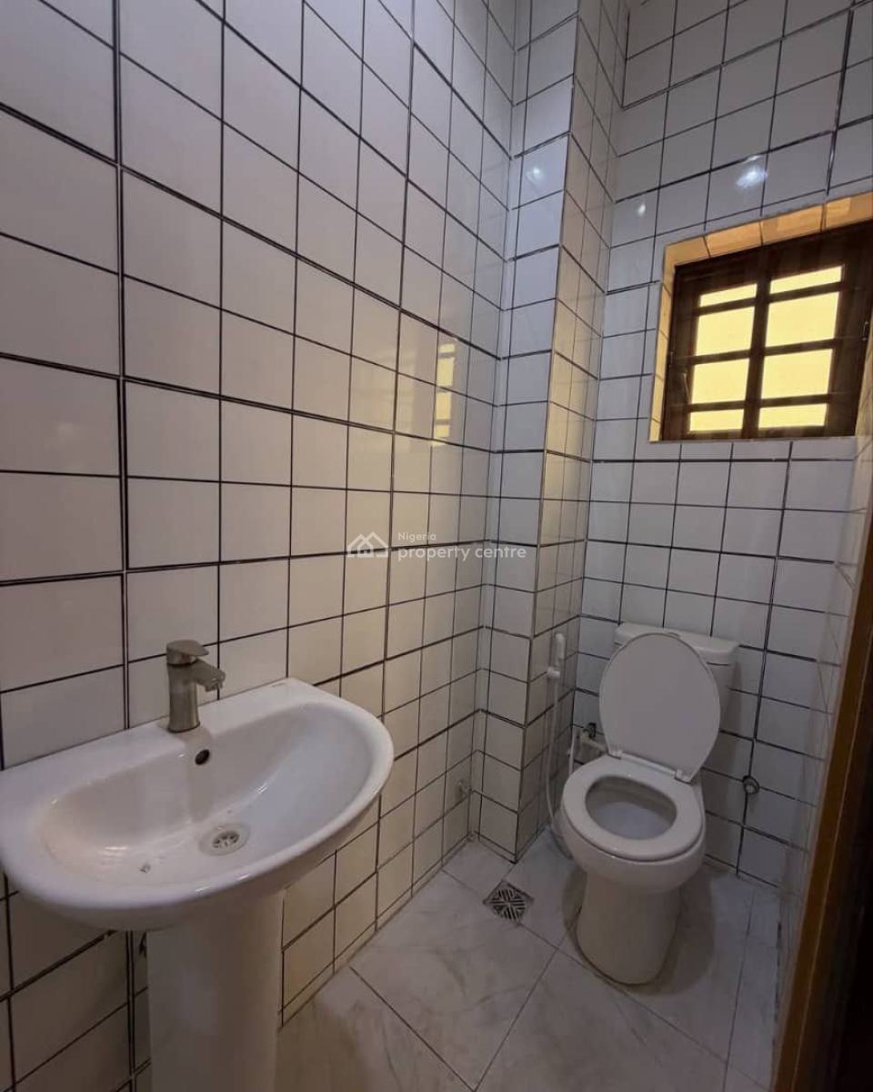 Elegantly Built 2 Bedroom Apartment in Serene Environment, Alimosho, Lagos, Flat / Apartment for Sale