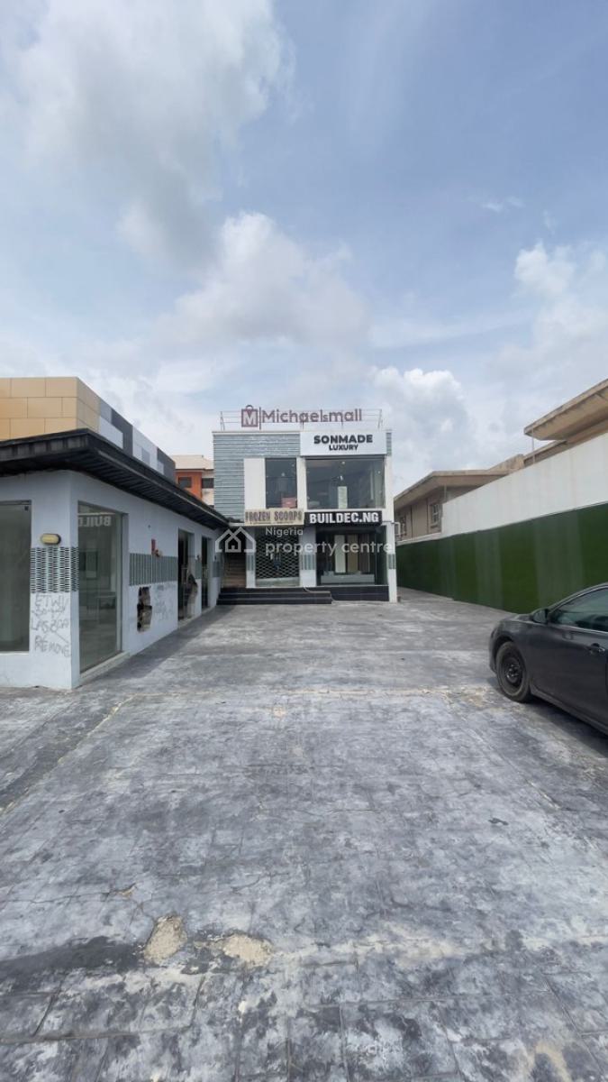 Commercial Building on 517.870sqm, Lekki Phase 1, Lekki, Lagos, Commercial Property for Sale