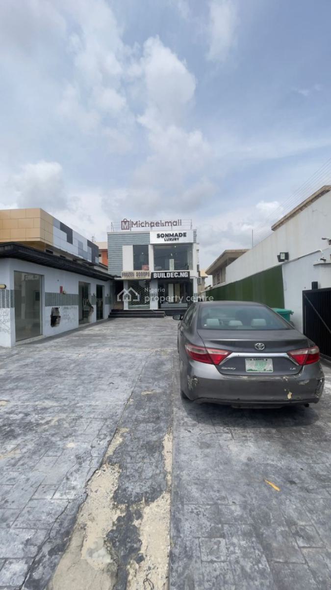 Commercial Building on 517.870sqm, Lekki Phase 1, Lekki, Lagos, Commercial Property for Sale