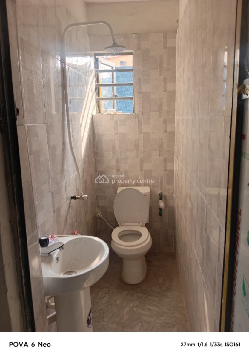 Super Luxury Roomself Contained, Alaka Estate Off Western Avenue, Surulere, Lagos, Self Contain (single Rooms) for Rent