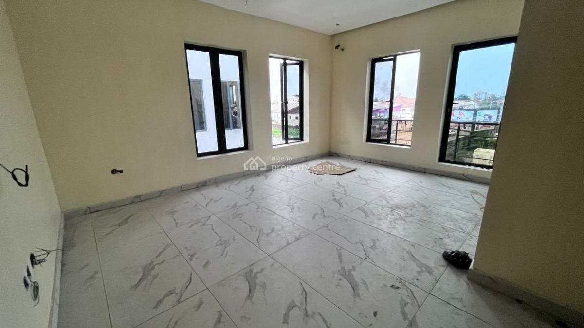 Luxury 6 Bedrooms Semi-detached Duplex, Lekki Phase 1, Lekki, Lagos, Semi-detached Duplex for Sale