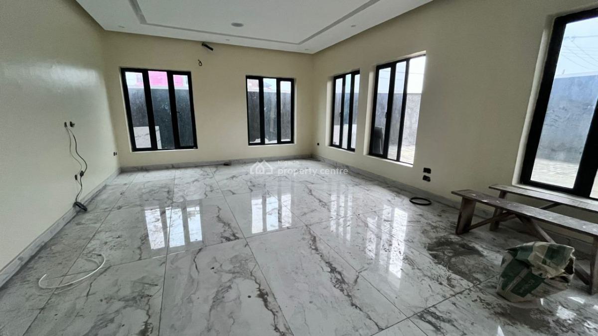 Luxury 6 Bedrooms Semi-detached Duplex, Lekki Phase 1, Lekki, Lagos, Semi-detached Duplex for Sale