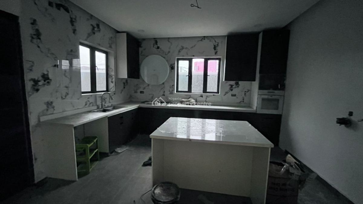 Luxury 6 Bedrooms Semi-detached Duplex, Lekki Phase 1, Lekki, Lagos, Semi-detached Duplex for Sale