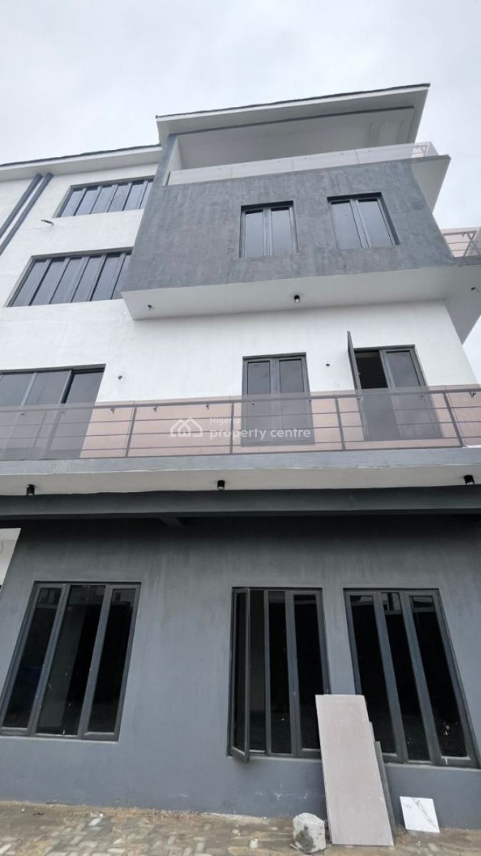 Luxury 6 Bedrooms Semi-detached Duplex, Lekki Phase 1, Lekki, Lagos, Semi-detached Duplex for Sale
