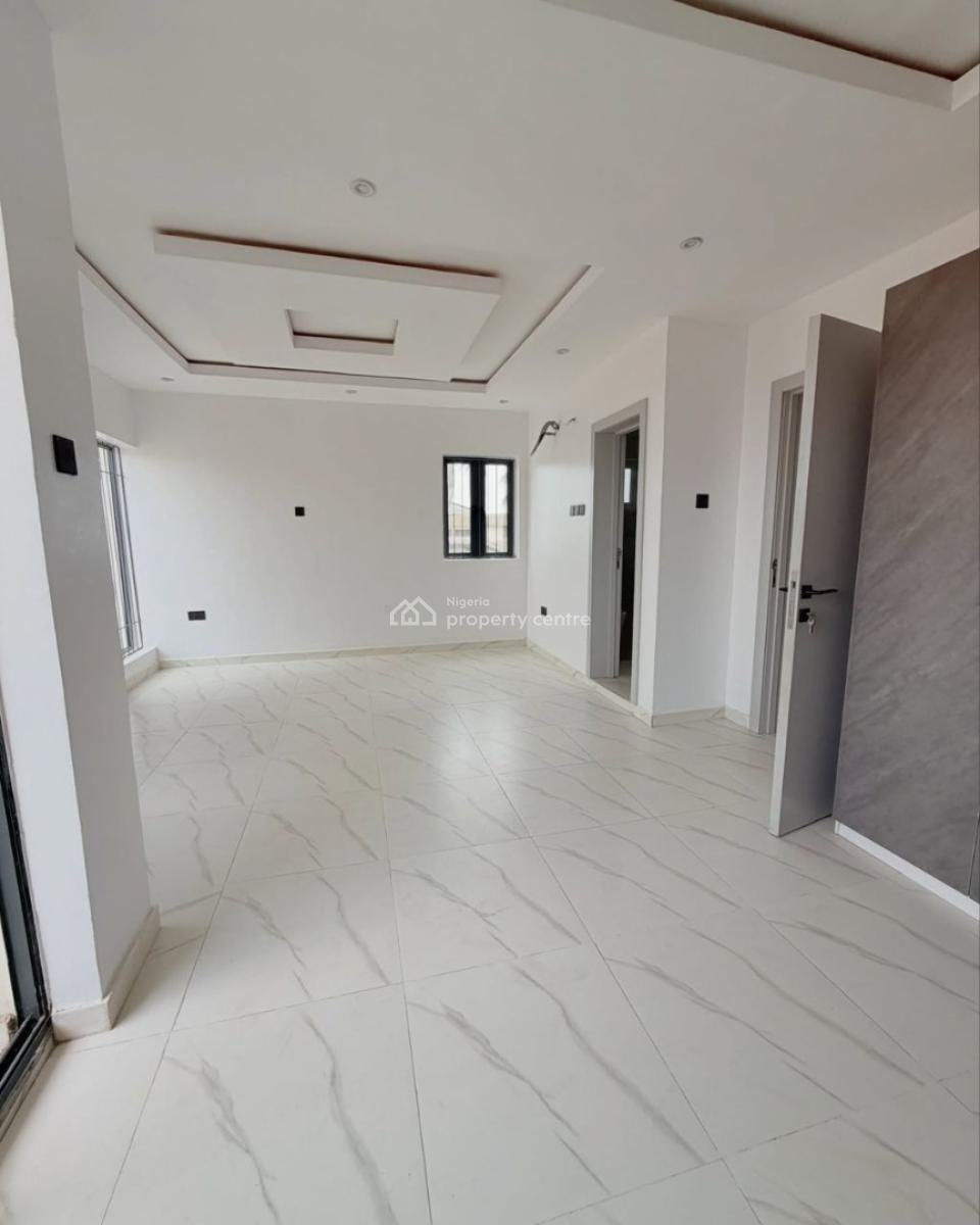 Stunning 4 Bedroom Terrace Duplex with Bq, in a Gated Estate in Obanikoro, Shomolu, Lagos, Terraced Duplex for Sale
