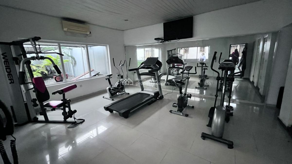 Luxury 3-bedroom Apartment with Bq., Lekki Phase 1, Lekki, Lagos, Flat / Apartment for Rent