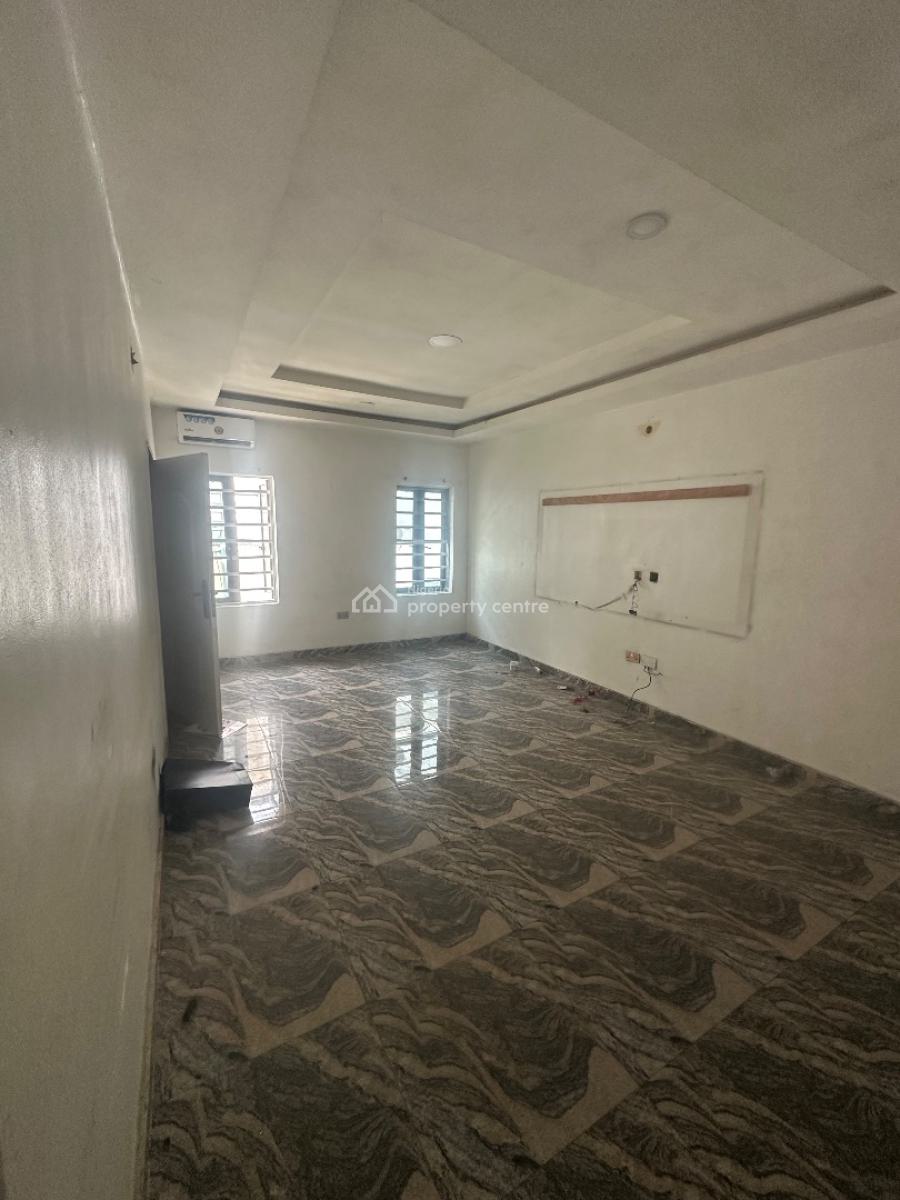 2 Bedroom Apartment, Lekki County, Ikota, Lekki, Lagos, Flat / Apartment for Rent