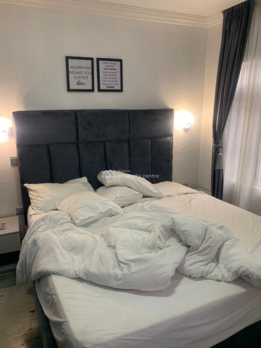 Furnished 3 Bedroom Apartment, Lekki Phase 1, Lekki, Lagos, Flat / Apartment for Rent