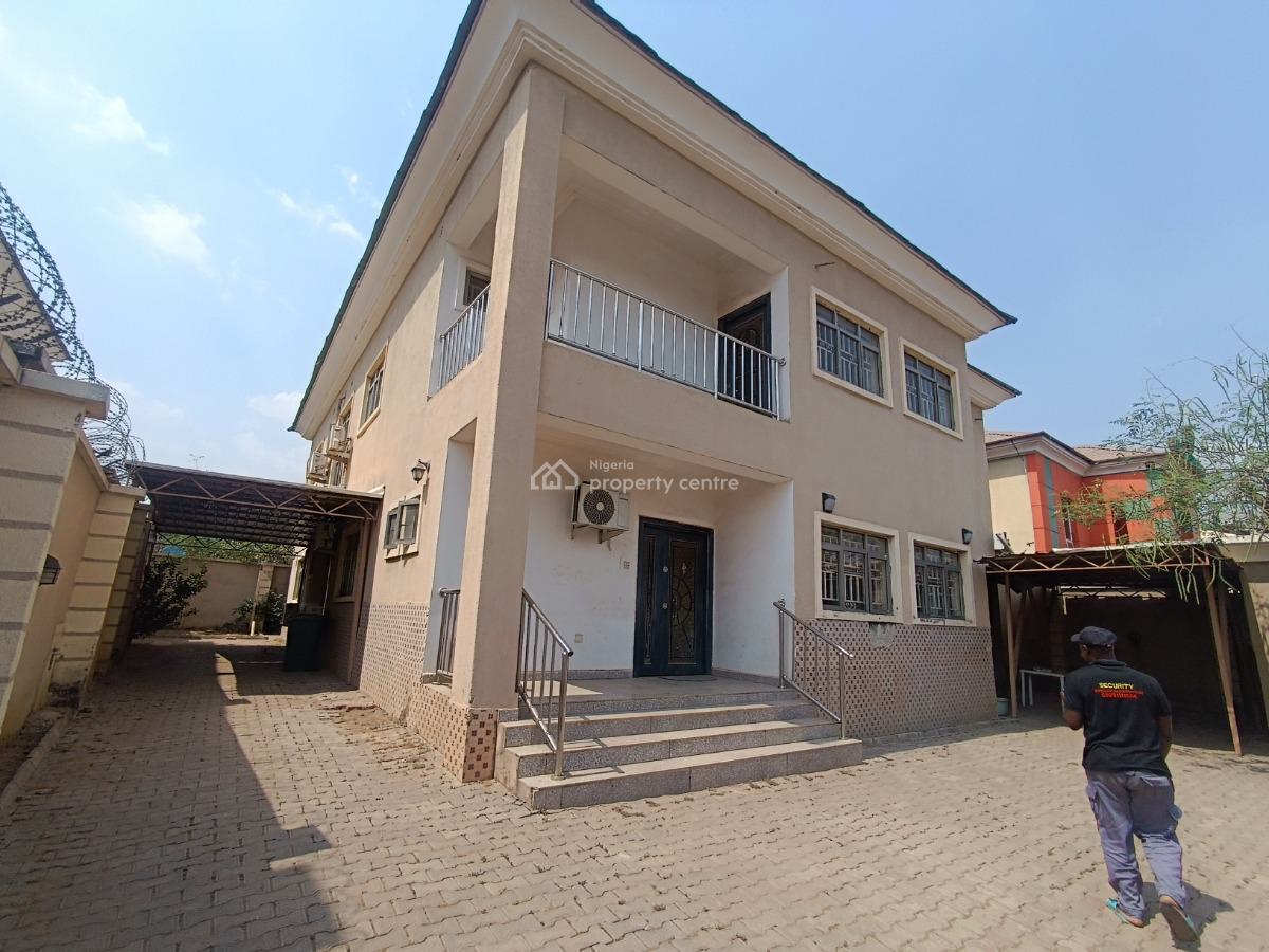 Luxury 10 Bedroom Fully Detached House, Wuse, Abuja, Office Space for Rent