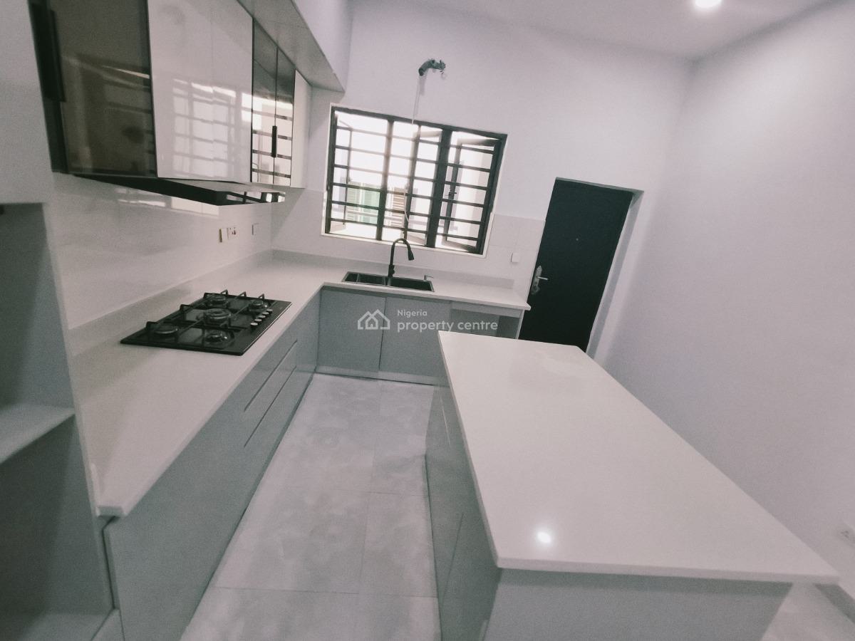 3 Bedroom Apartment with Bq, Ikate, Lekki, Lagos, Flat / Apartment for Rent