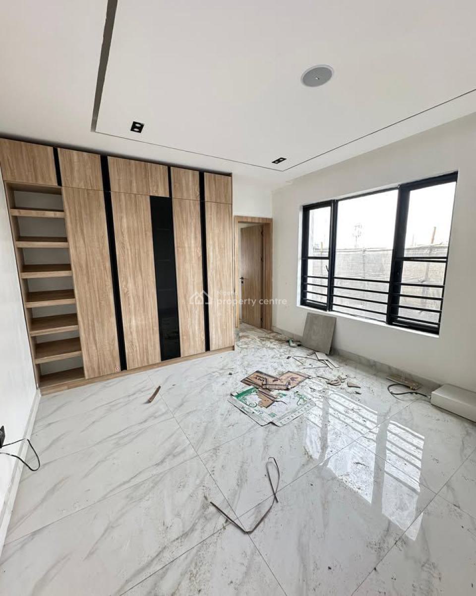 Newly Built 2 Bedroom Apartment + Bq, Off Freedom Way,, Lekki Phase 1, Lekki, Lagos, Flat / Apartment for Sale