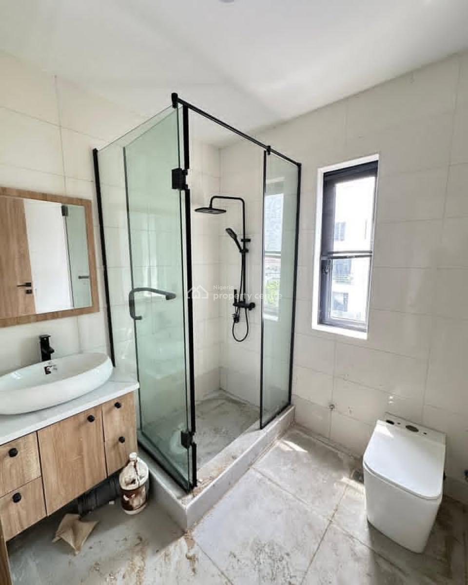 Newly Built 2 Bedroom Apartment + Bq, Off Freedom Way,, Lekki Phase 1, Lekki, Lagos, Flat / Apartment for Sale