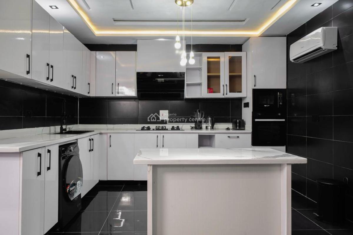 Luxury 2-bedroom, Spar Road, Horizon Heights Estate, Ikate, Lekki, Lagos, Flat / Apartment Short Let