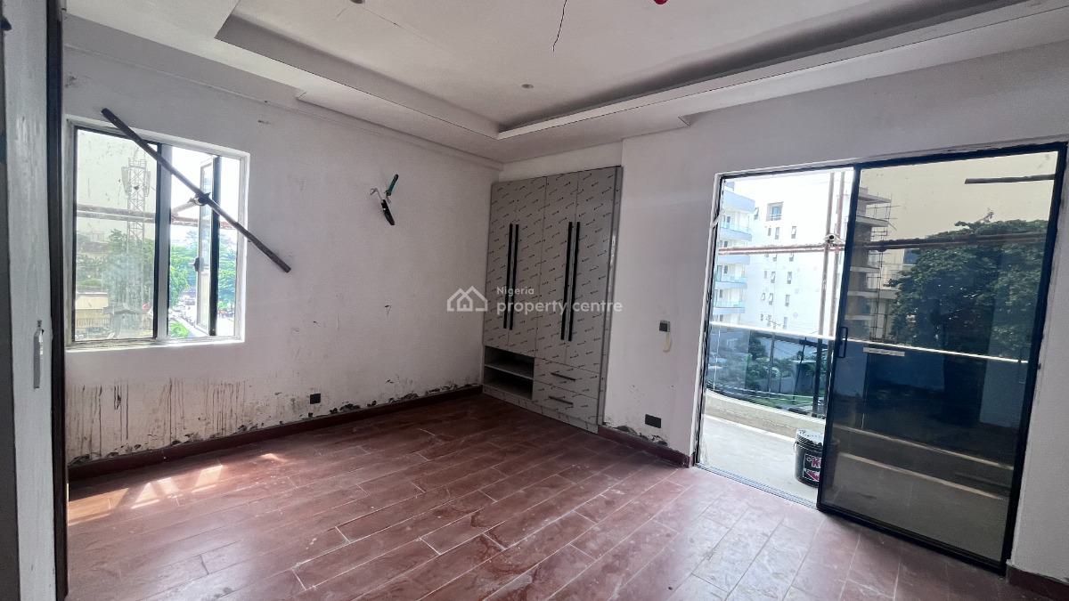 Luxury 4 Bedrooms Penthouse Apartment with Bq., Ikoyi, Lagos, Flat / Apartment for Sale