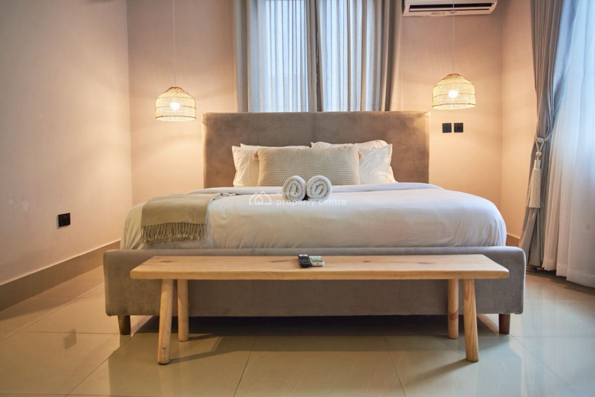 Styled 1-bedroom Flat, Off Admiralty, Lekki Phase 1, Lekki, Lagos, Flat / Apartment Short Let