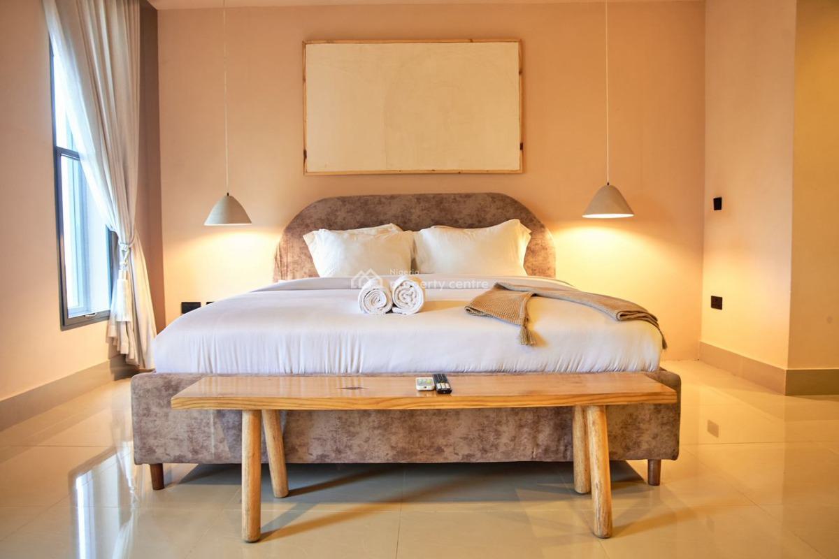 Clean and Cozy 2-bedroom Flat, Off Admiralty Way, Lekki Phase 1, Lekki, Lagos, Flat / Apartment Short Let
