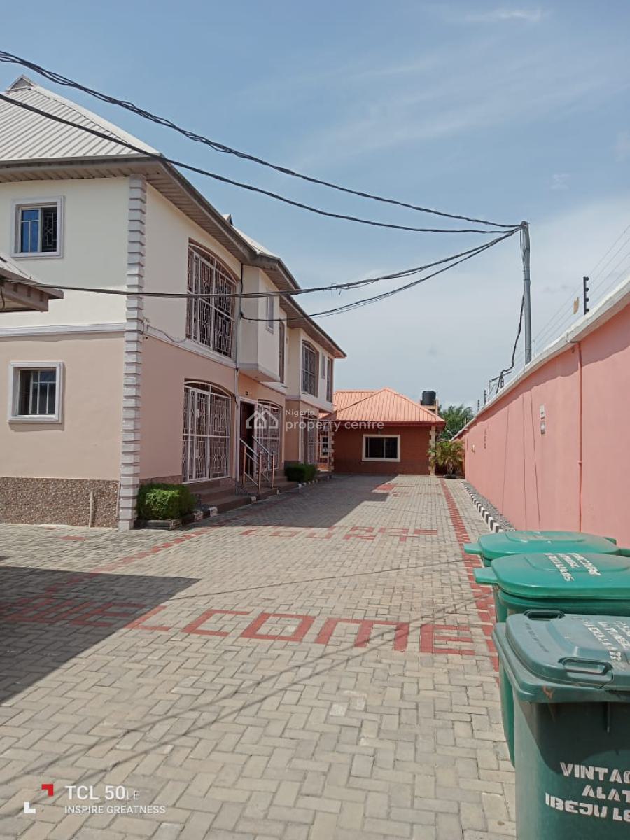 a Luxury Room and Parlour, Vintage Court, Alatise, Ibeju Lekki, Lagos, Mini Flat (room and Parlour) for Rent